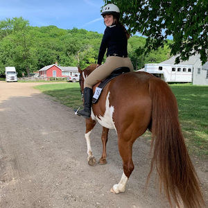 Meet your Posher, Sheyna